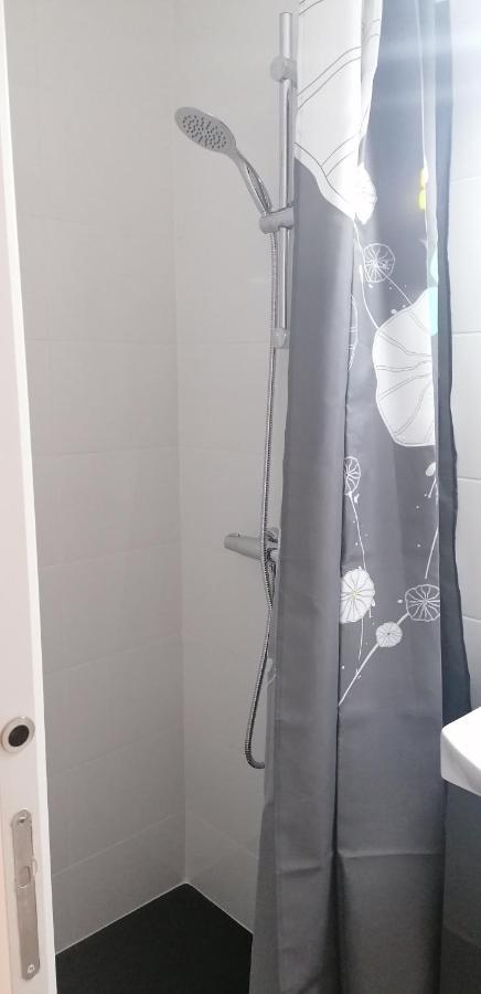 Coqueto Apartamento En Alameda Principal Garaje Сантандер Екстериор снимка